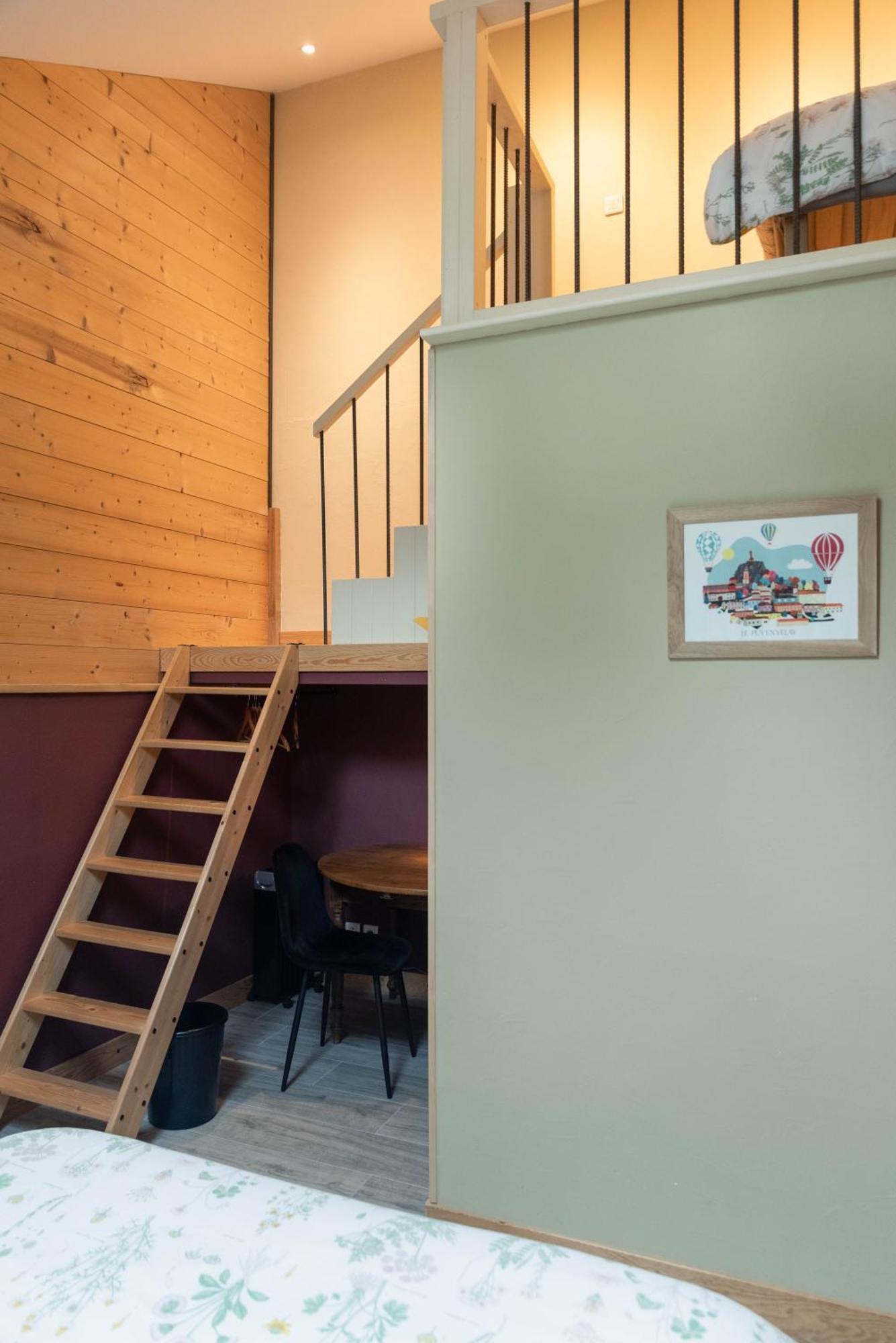 Bed and Breakfast Les Balcons De La Terrasse Arsac-en-Velay Exterior foto